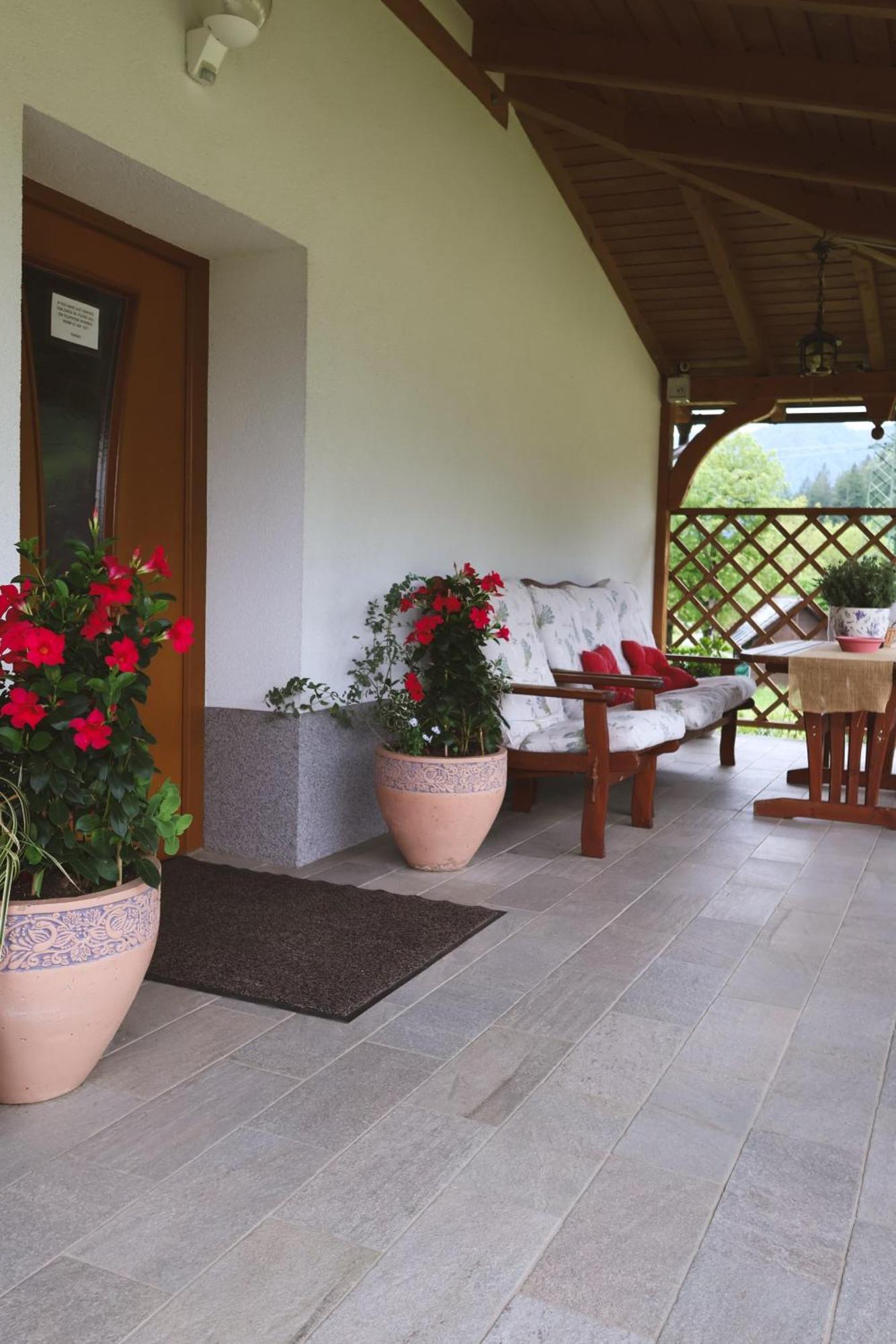 Gasthof Apartments-rooms Kocijancic 3*