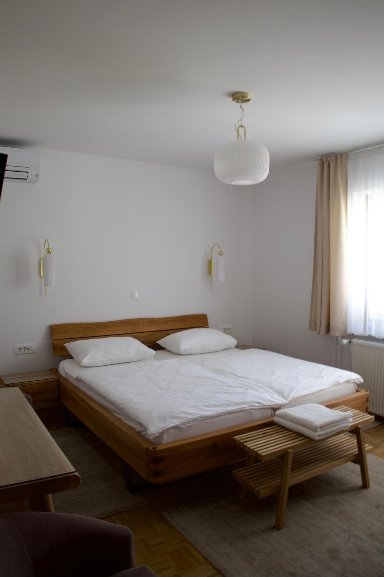 Gasthof Apartments-rooms Kocijancic Bled