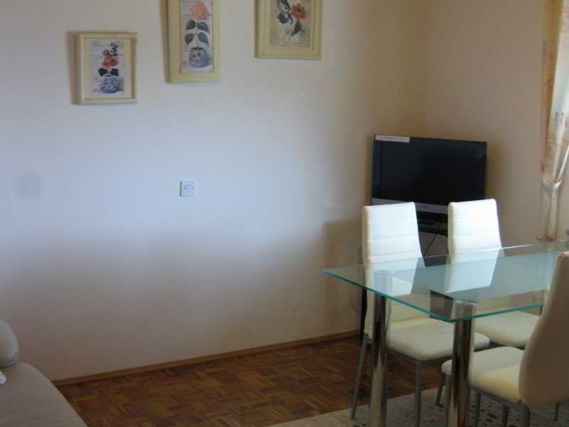 Apartments-rooms Kocijancic Gasthof 3*