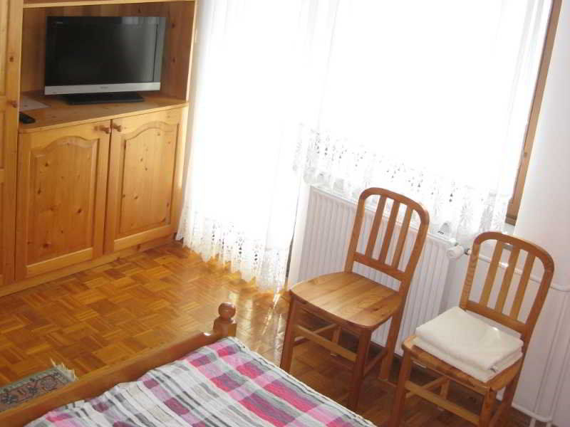 Apartments-rooms Kocijancic Hiša za goste Bled
