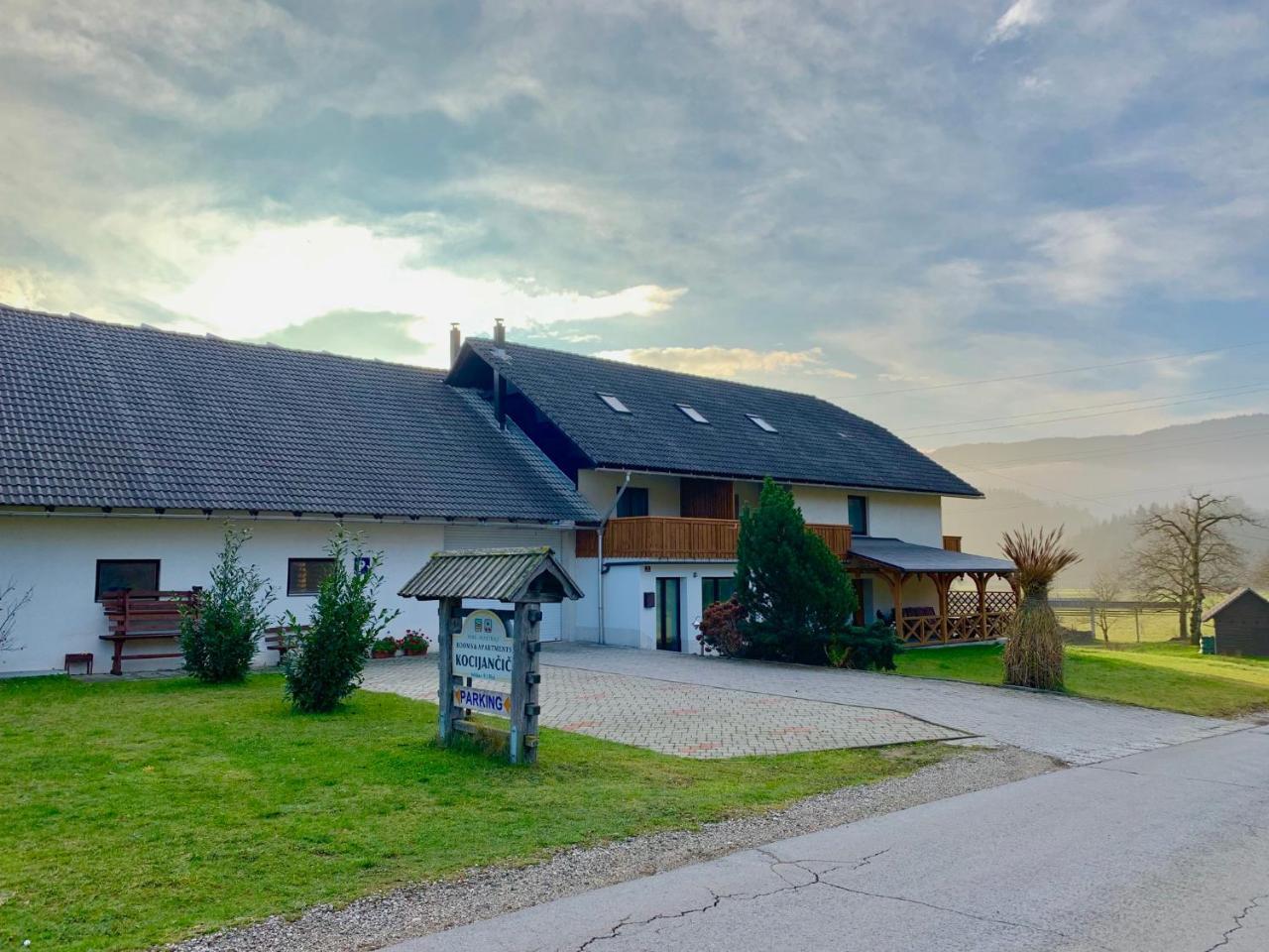Apartments-rooms Kocijancic Gasthof 3*