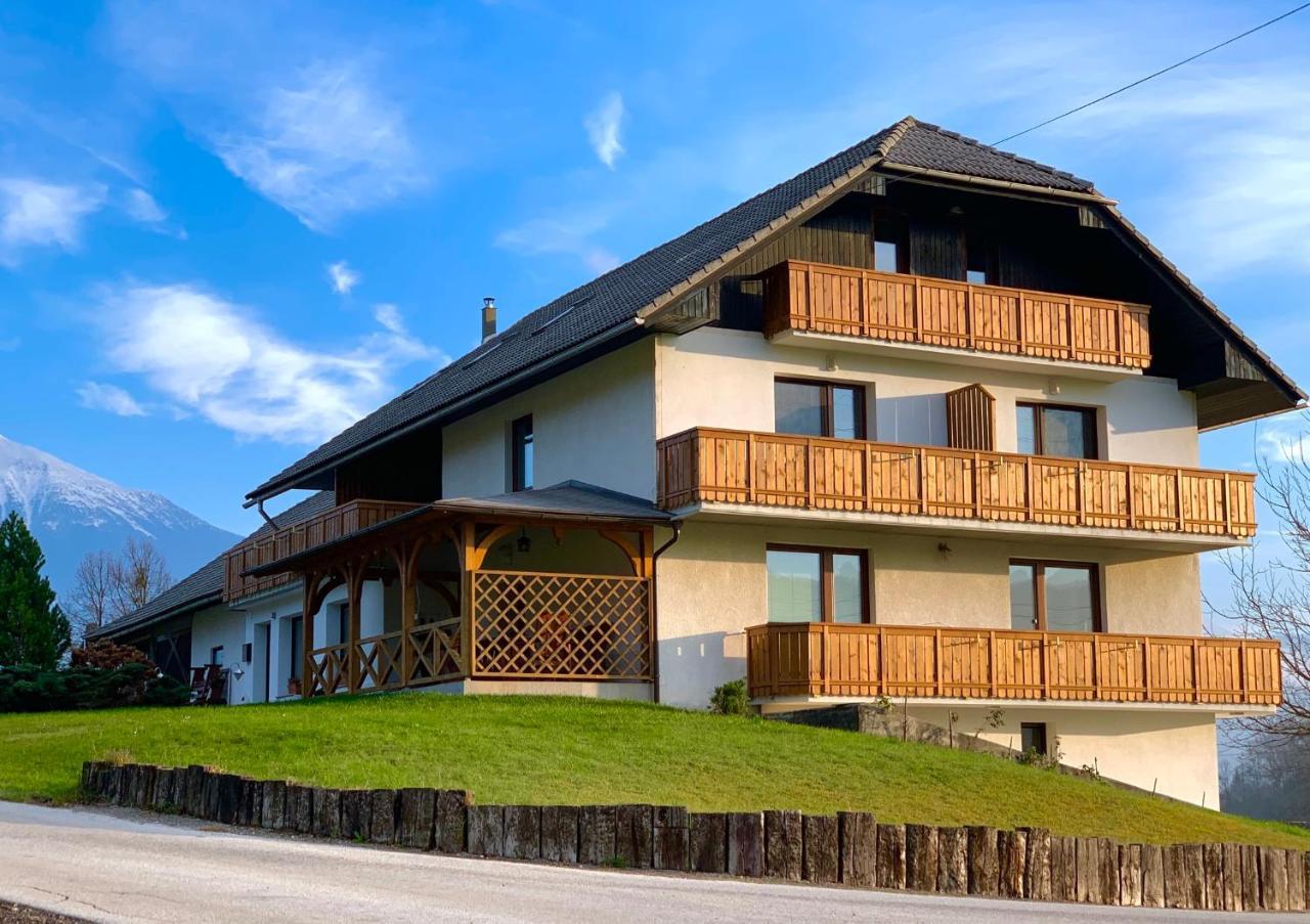 Apartments-rooms Kocijancic Hiša za goste